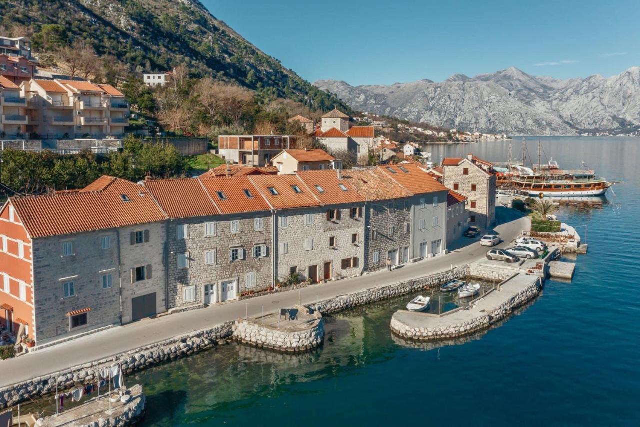 18Th Century Villa In The Unesco Bay Of Котор Екстериор снимка